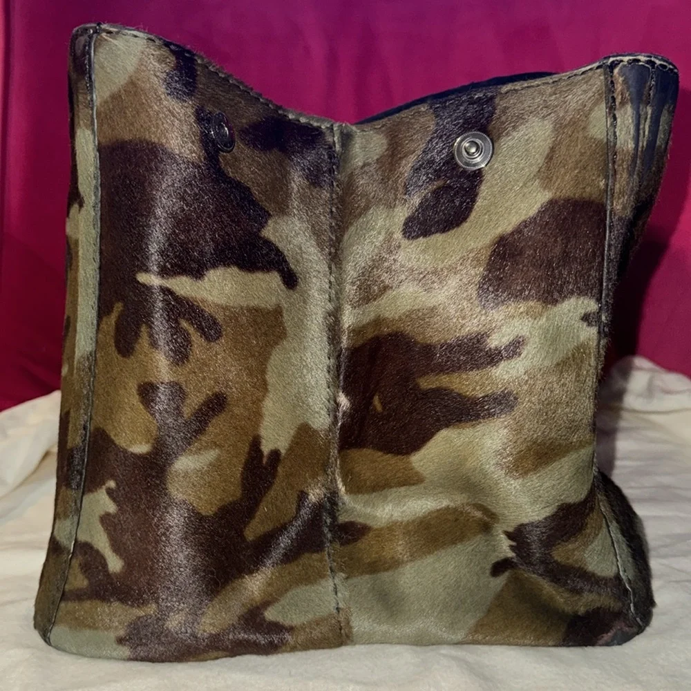 Prada stylish tote